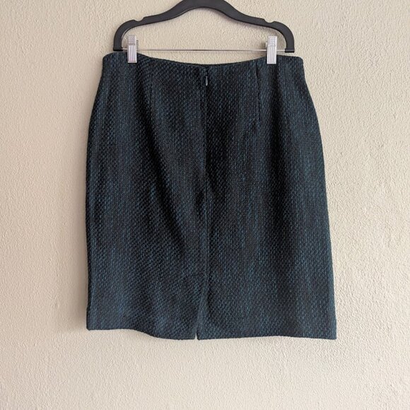 Banana Republic * Pencil Skirt * SIze 6 - Picture 2 of 5